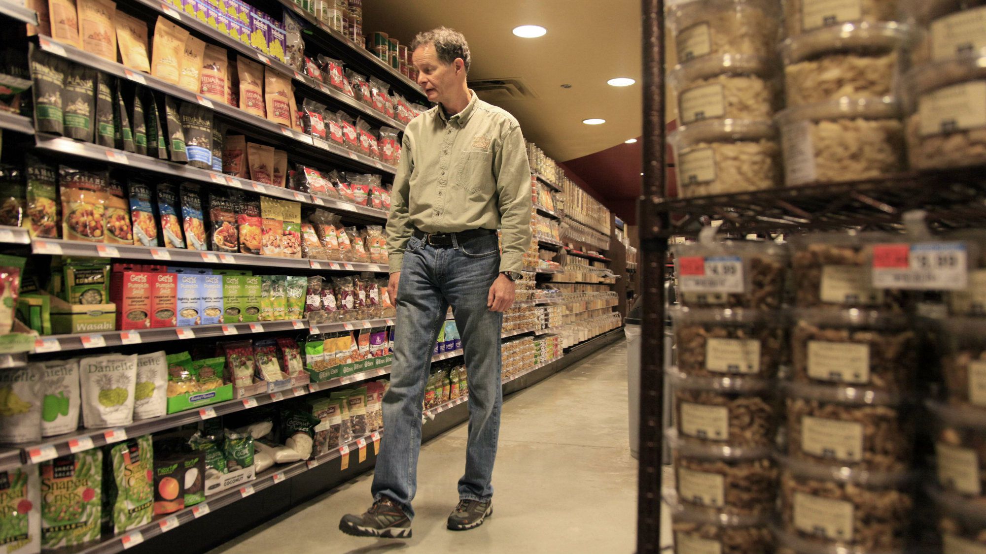 Amazon and Whole Foods to Create New Shopping Experience