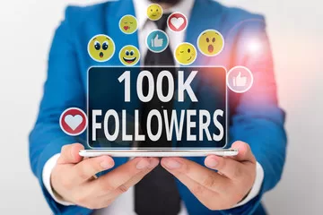 Build a devoted audience for your eCommerce business on Instagram. Explore the benefits of Follow Train over Followers Exchange.