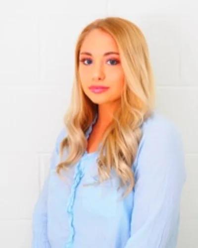 Lindsay U., Senior SEO & AI Strategist